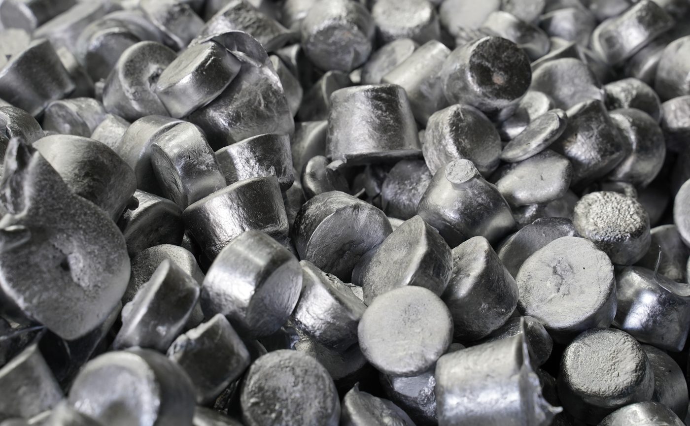 Aluminium desox — close view