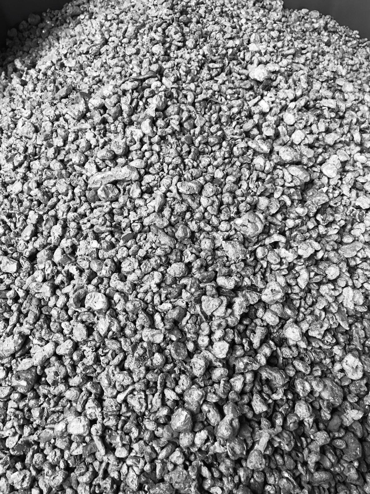 Incinerated aluminium — coarse fraction, alternative view