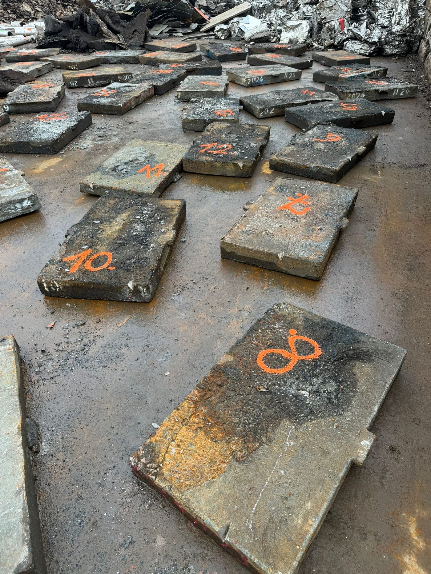 Stainless steel cast blocks — ex incineration